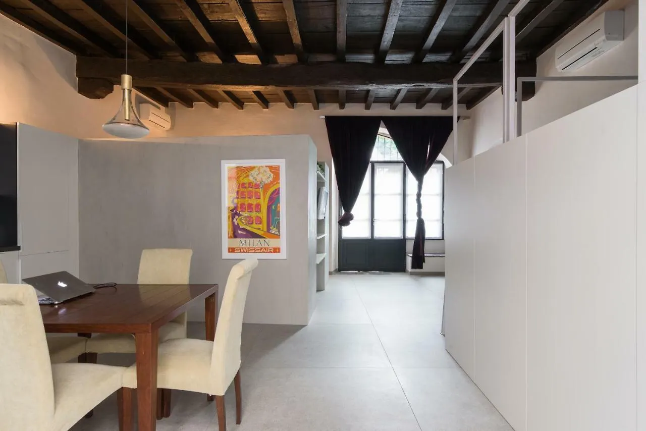 Le Scuderie Di Sant'Ambrogio Apartment Milan
