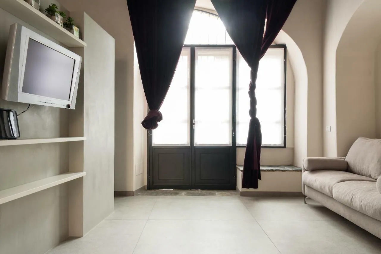 Le Scuderie Di Sant'Ambrogio Apartment Milan 0*,  Italy