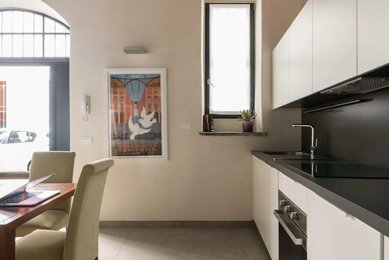 Le Scuderie Di Sant'Ambrogio Apartment Milan Italy
